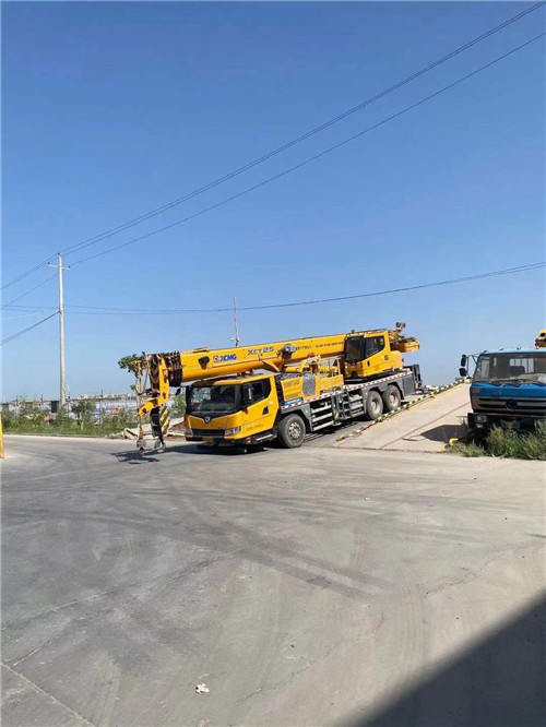 衡东县吊车作业时，可能会产生哪些额外收费项目？