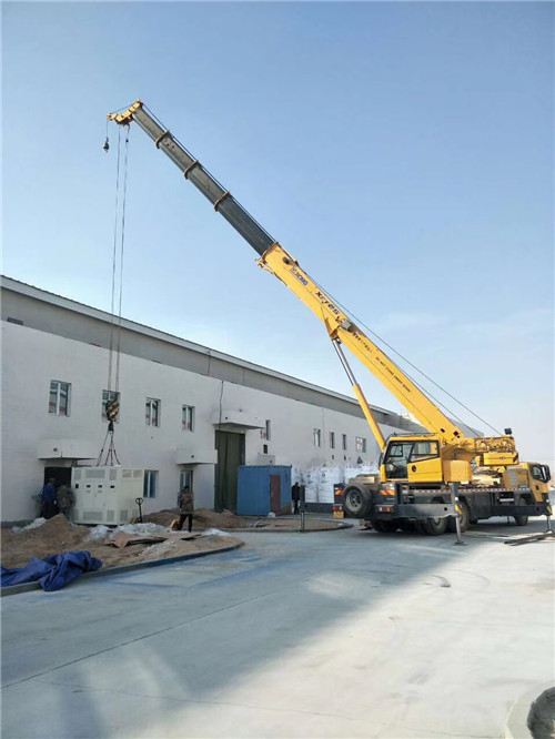 衡东县“超载就喊停”—— 吊车的 “重量保镖” 技术