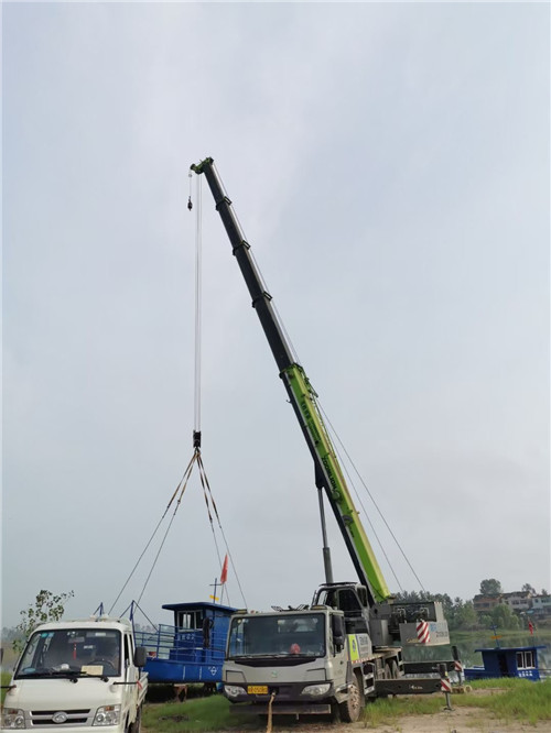 衡东县桥梁建设吊装案例